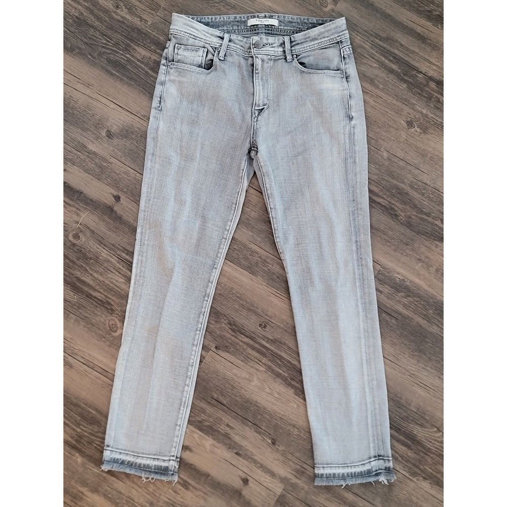 Fidelity Stevie Crop Slim Straight Jeans Light Grey Raw‎ Hem Size 26 Made in USA